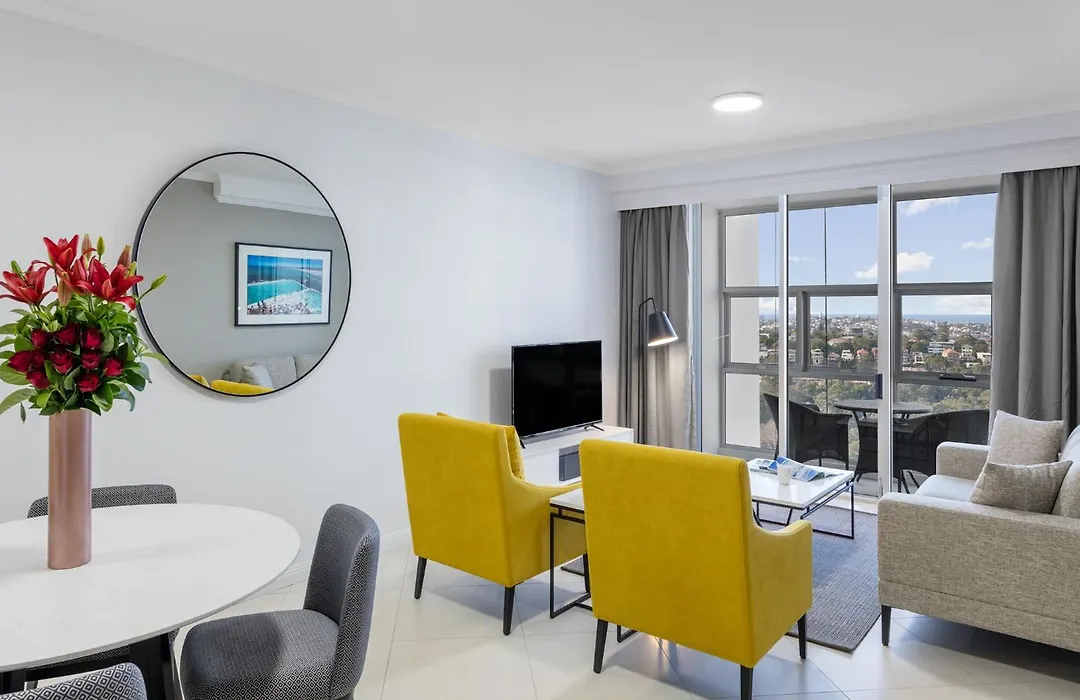 Meriton Suites Bondi Junction-1
